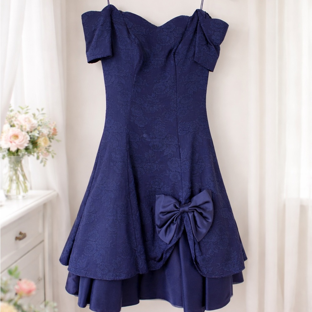 Y2k vintage Notorious Blue Floral Jacquard Cocktail Dress Size 5 Bow
